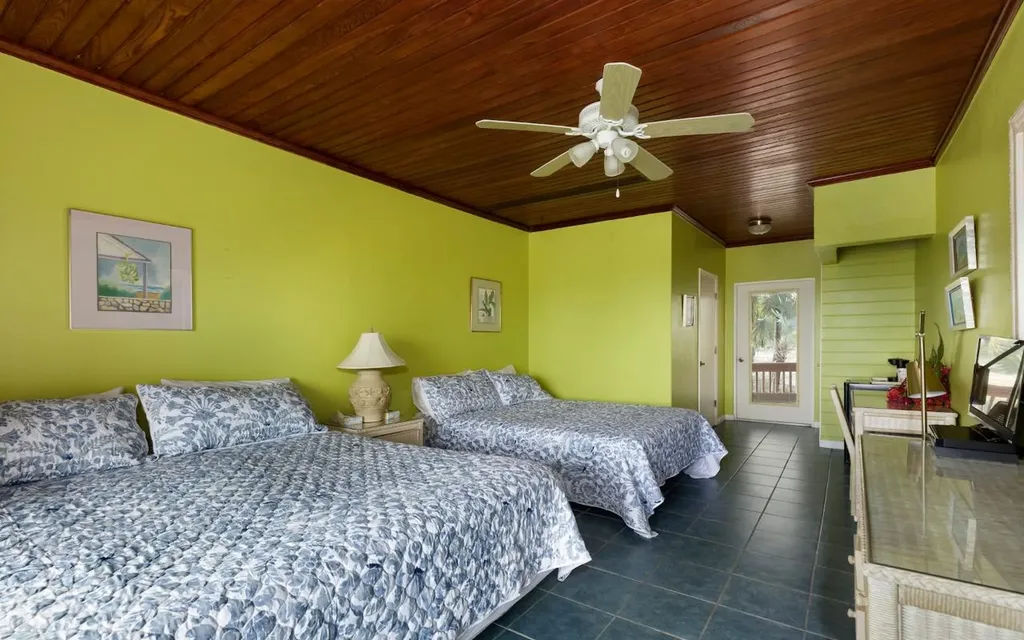 Hawk's Nest Resort Cat Island BS