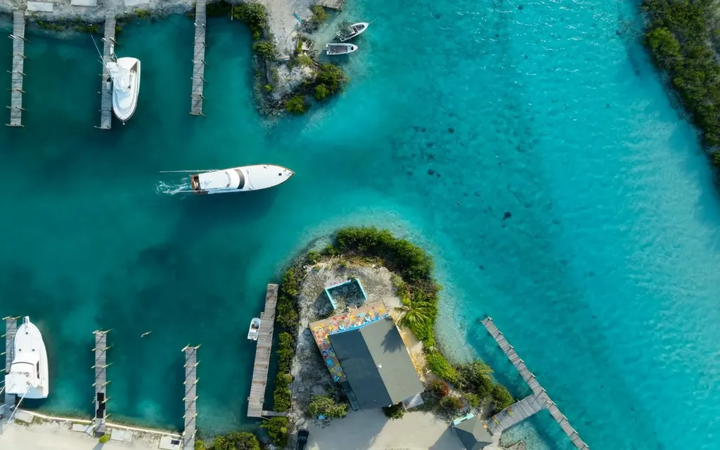 Hawk's Nest Resort Cat Island BS