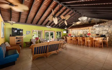 Hawk's Nest Resort Cat Island BS