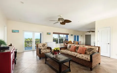 Hawk's Nest Resort Cat Island BS