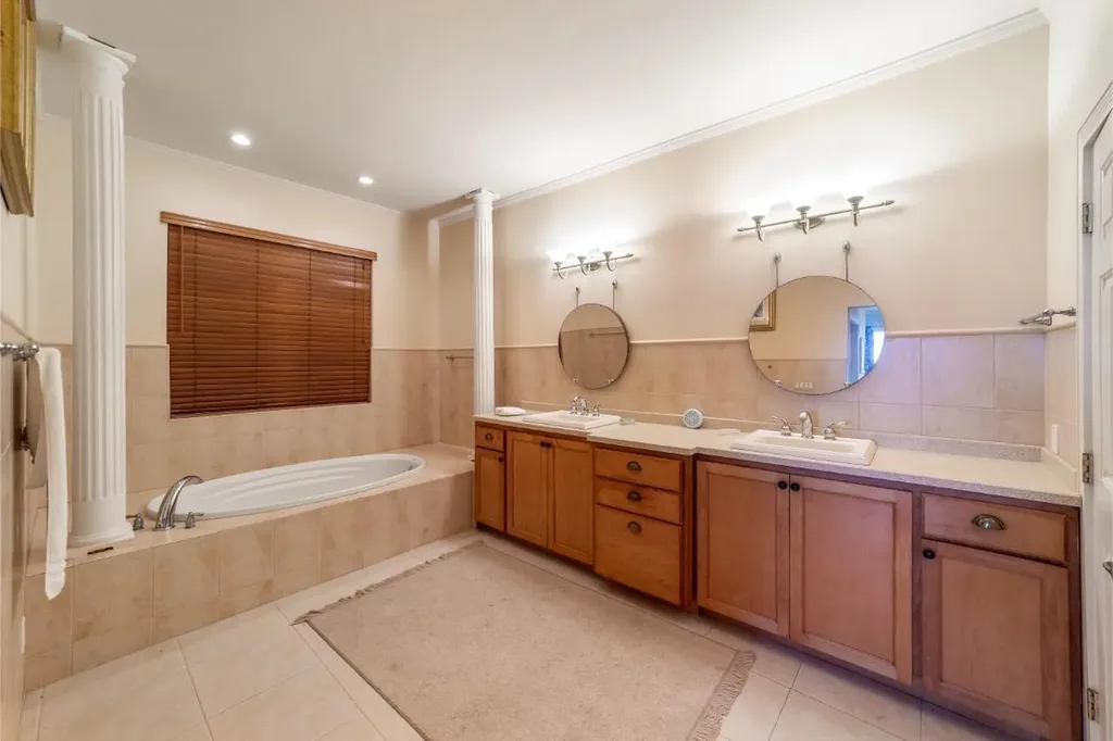 Princess Isle 14a Grand Bahama Freeport BS