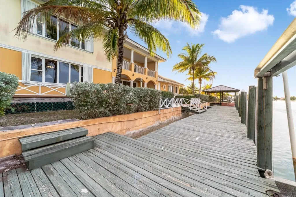 Princess Isle 14a Grand Bahama Freeport BS