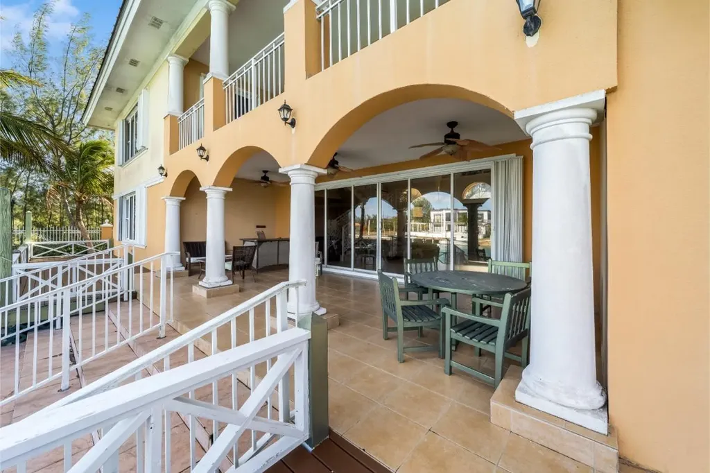 Princess Isle 14a Grand Bahama Freeport BS