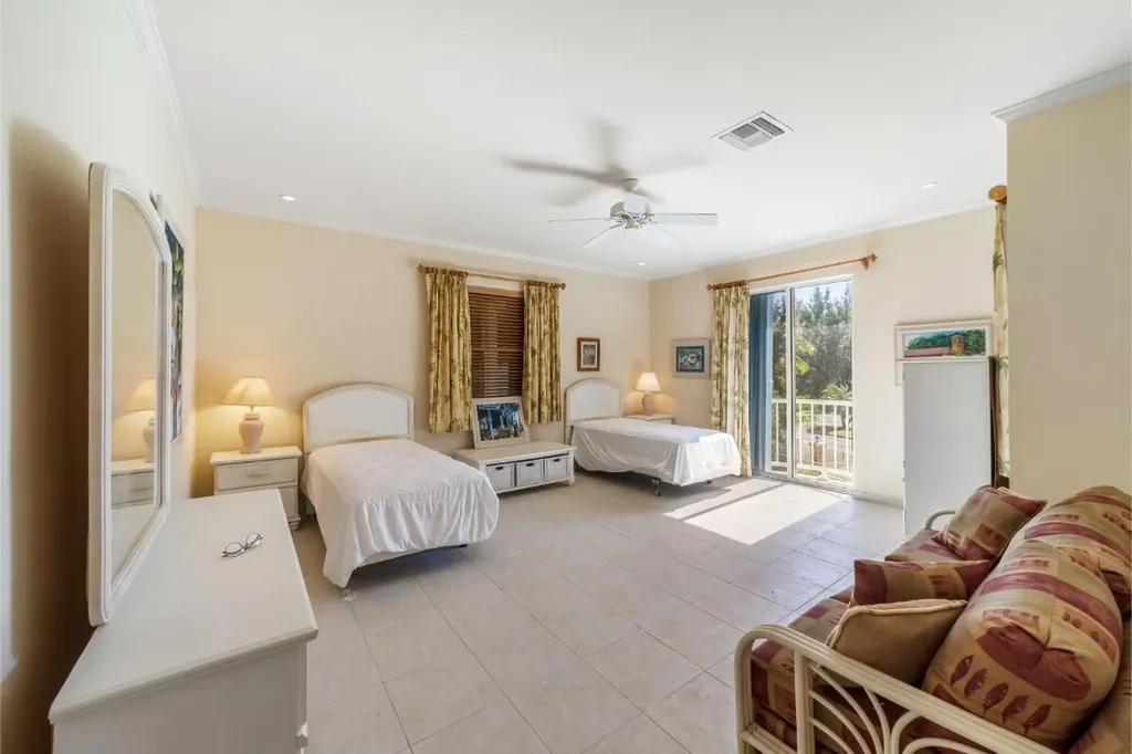 Princess Isle 14a Grand Bahama Freeport BS