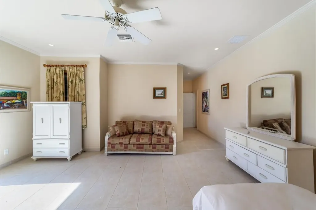 Princess Isle 14a Grand Bahama Freeport BS