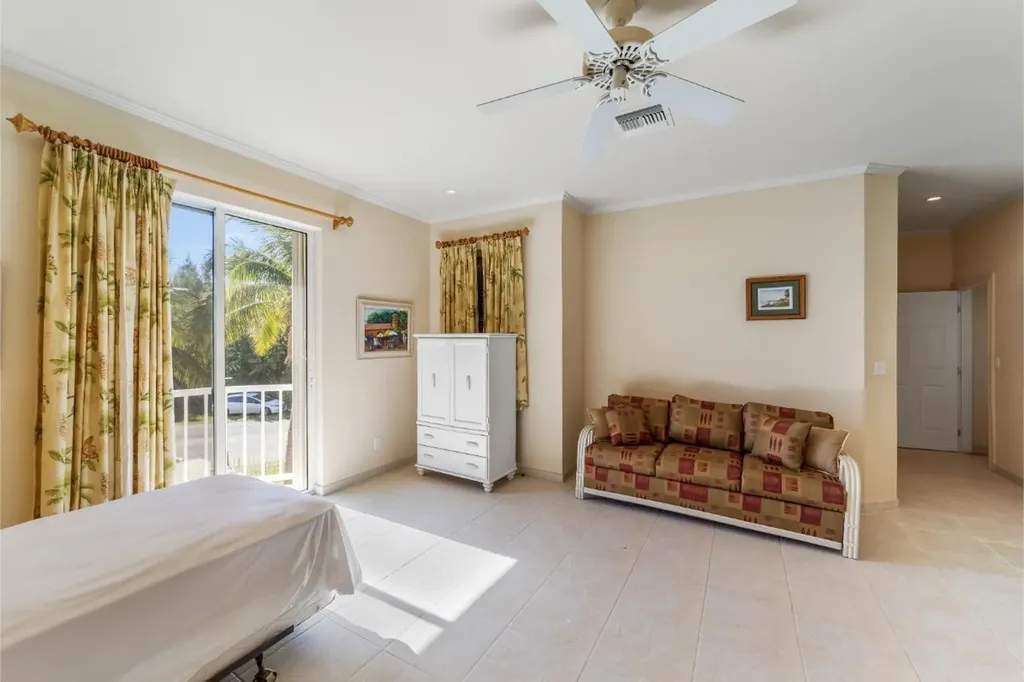 Princess Isle 14a Grand Bahama Freeport BS