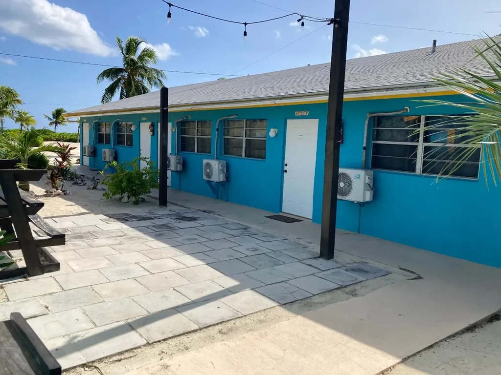 Rahming Road, Kemp Bay, S Andros BS