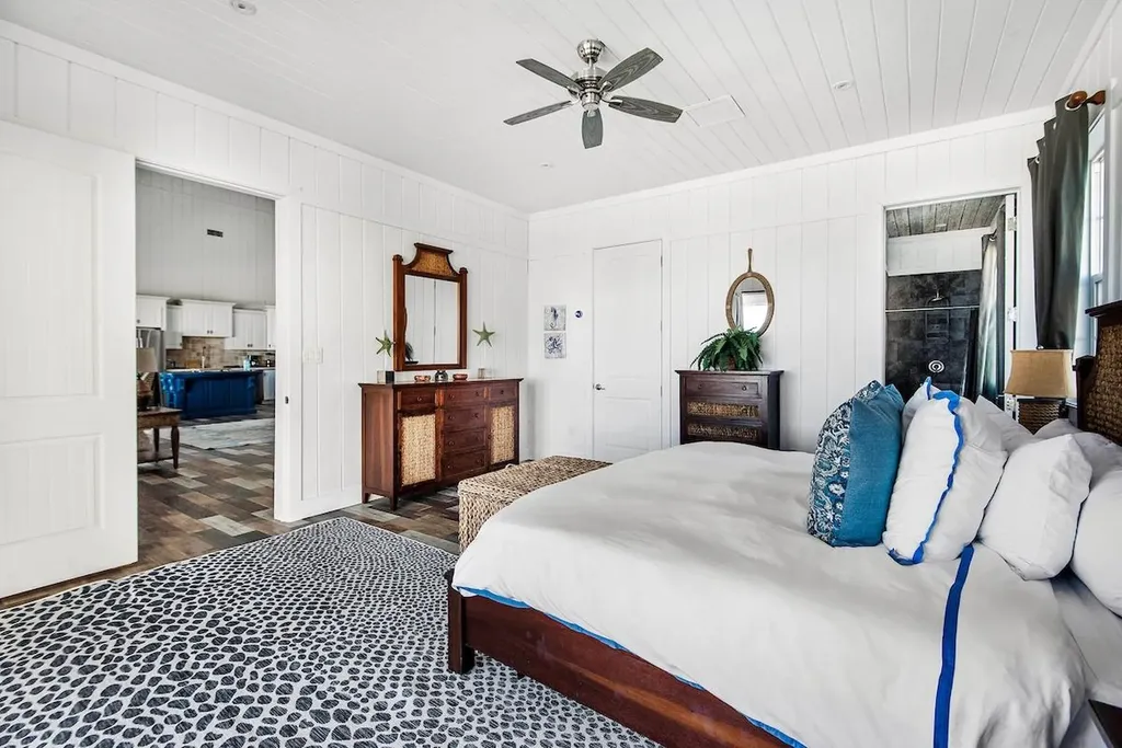 The Cut Beach Exuma BS