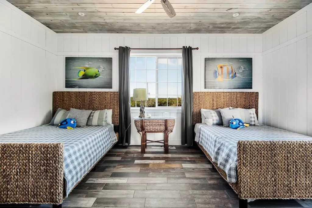 The Cut Beach Exuma BS