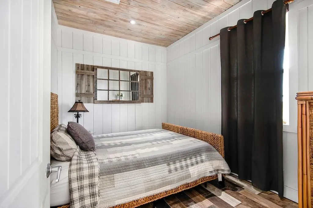 The Cut Beach Exuma BS