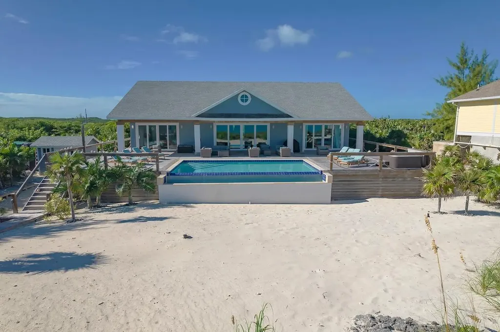 The Cut Beach Exuma BS