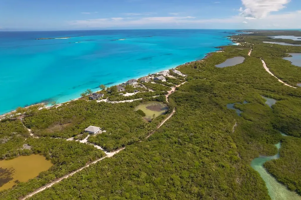 The Cut Beach Exuma BS
