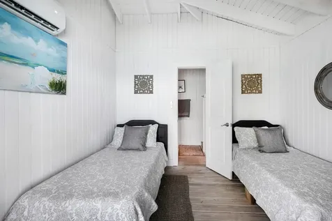 The Cut Beach Exuma BS