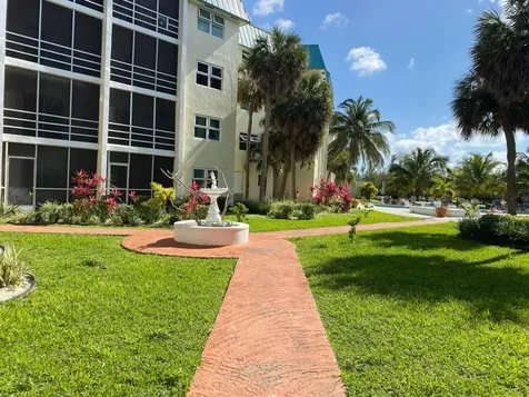 Cove House Condominiums Grand Bahama Freeport BS