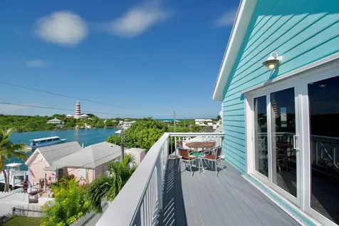 Hope Town, Lucky Star Abaco BS