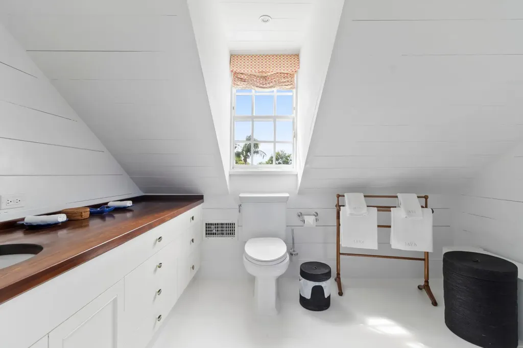 Java Estate Eleuthera BS