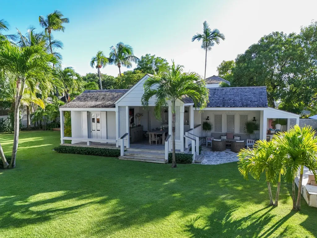 Java Estate Eleuthera BS