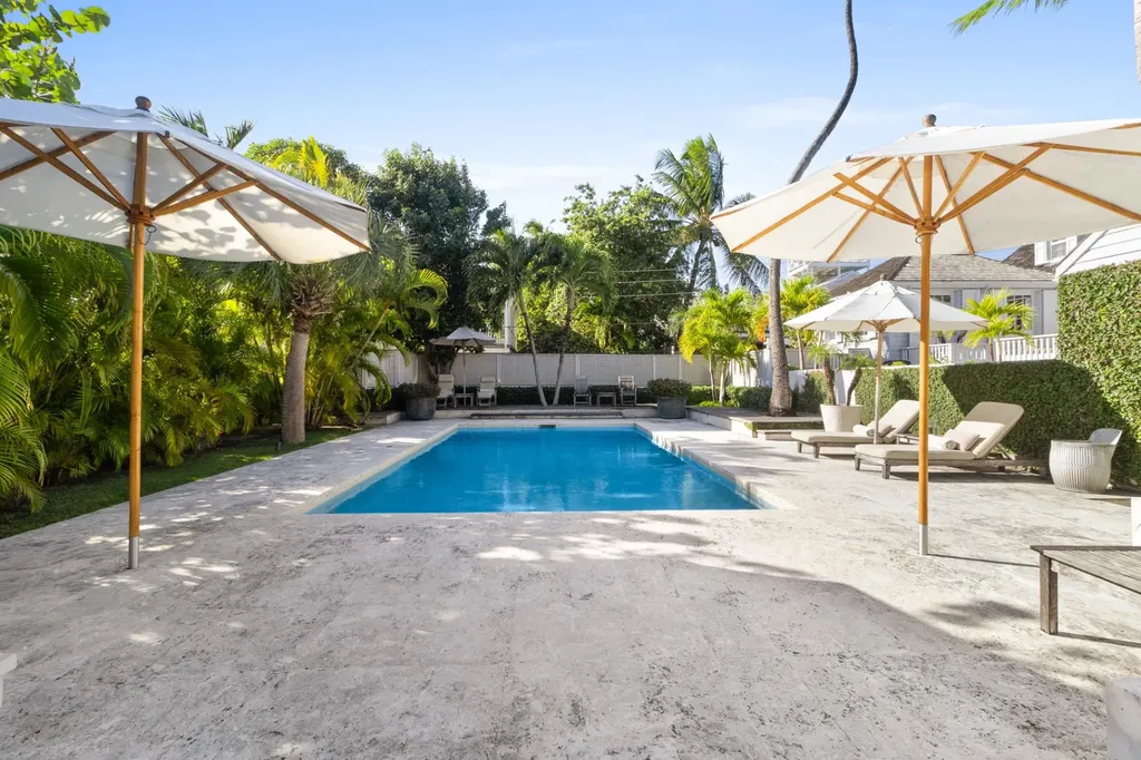 Java Estate Eleuthera BS