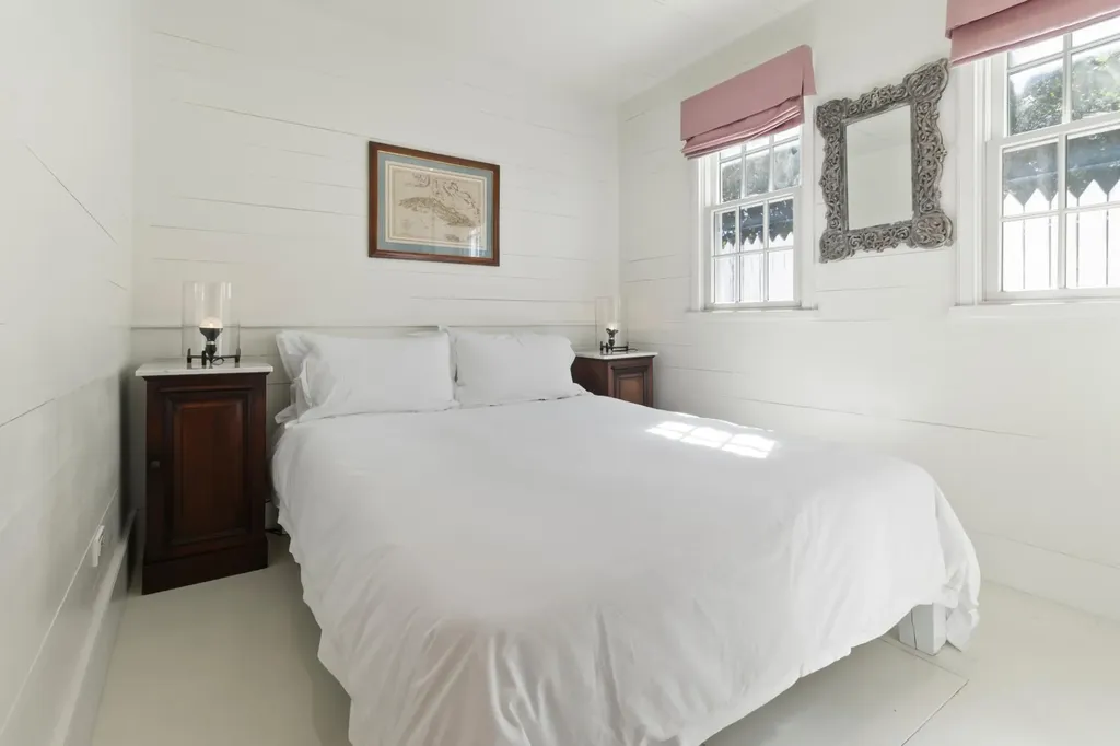 Java Estate Eleuthera BS