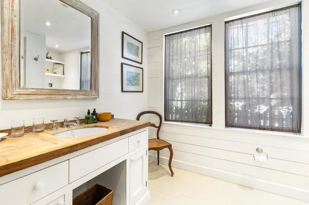 Java Estate Eleuthera BS