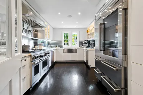 Java Estate Eleuthera BS