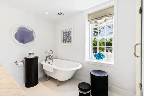 Java Estate Eleuthera BS