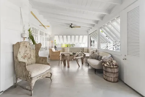 Java Estate Eleuthera BS