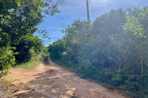 Lot 9, Blk 55 Eleuthera BS