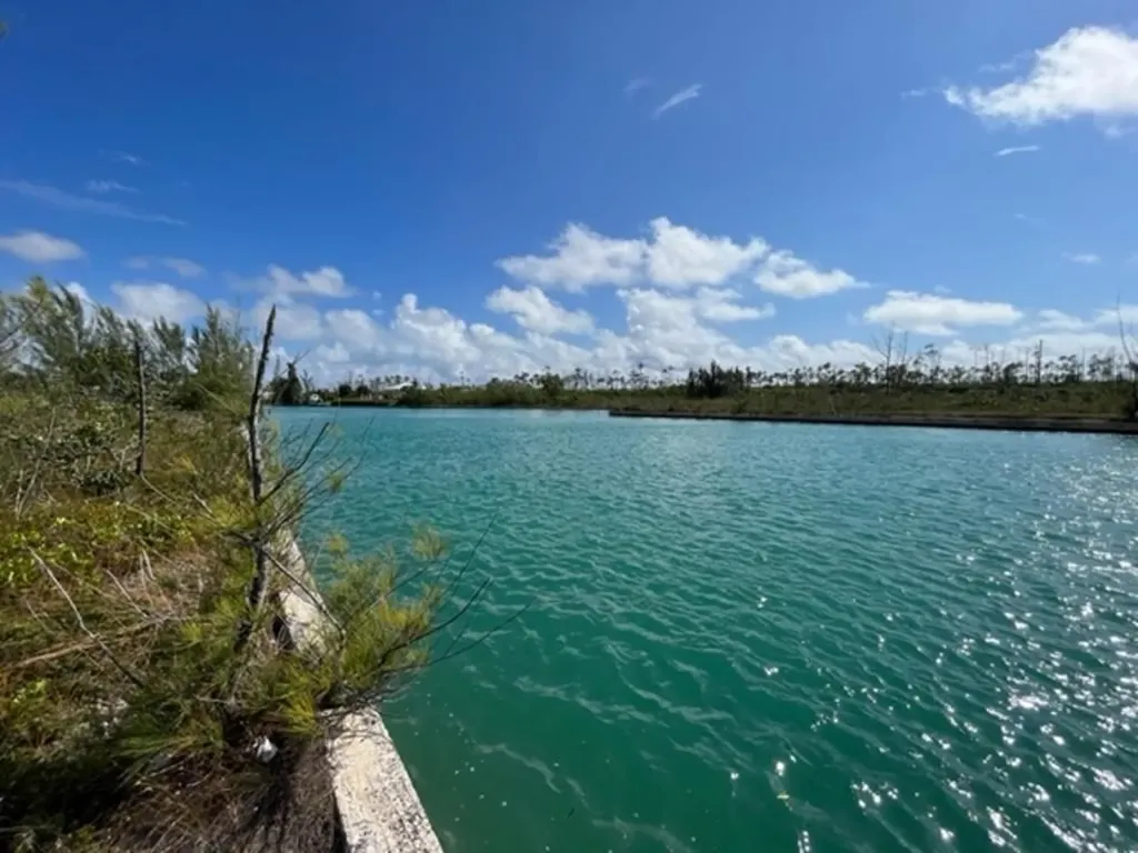 Caravelle Bay Lot Grand Bahama Freeport BS