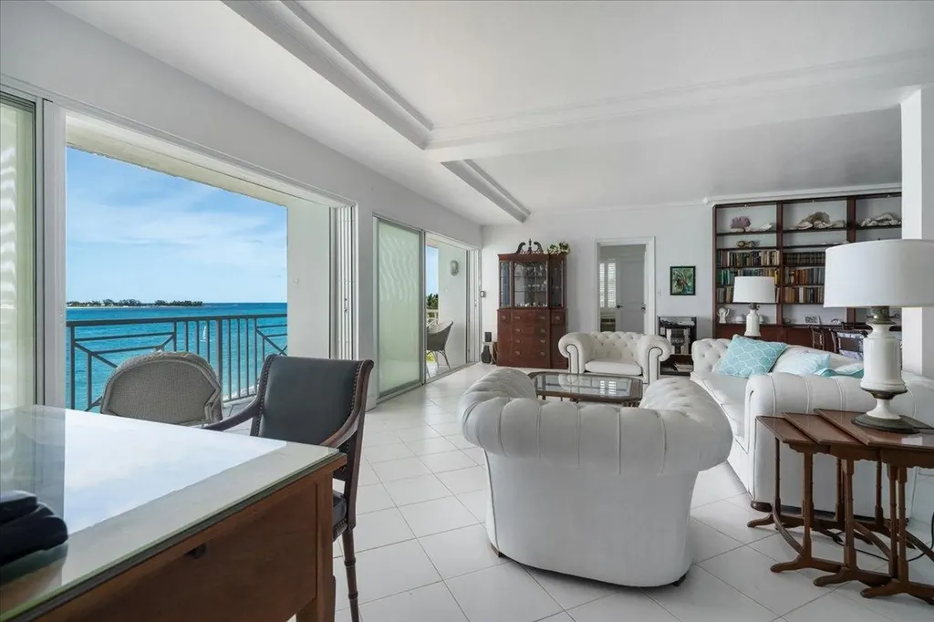 19/20 Towers Of Cable Beach New Providence Paradise Island BS