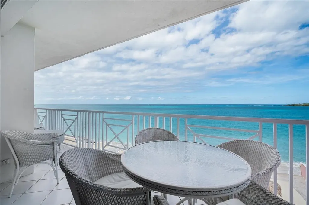 19/20 Towers Of Cable Beach New Providence Paradise Island BS