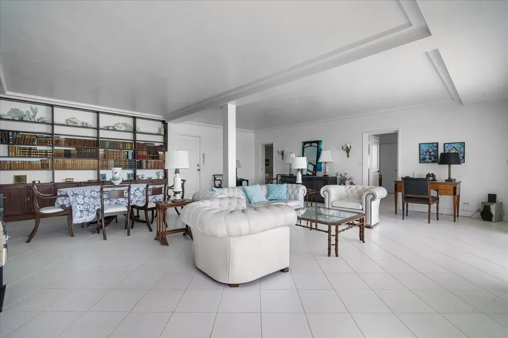 19/20 Towers Of Cable Beach New Providence Paradise Island BS