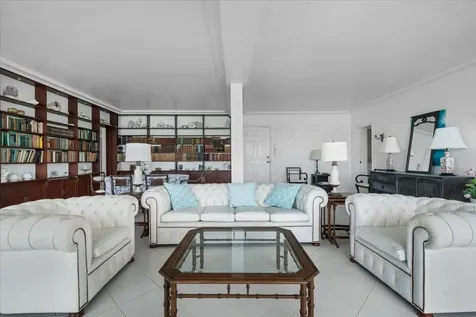 19/20 Towers Of Cable Beach New Providence Paradise Island BS