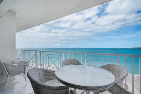 19/20 Towers Of Cable Beach New Providence Paradise Island BS