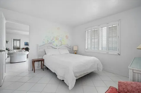 19/20 Towers Of Cable Beach New Providence Paradise Island BS