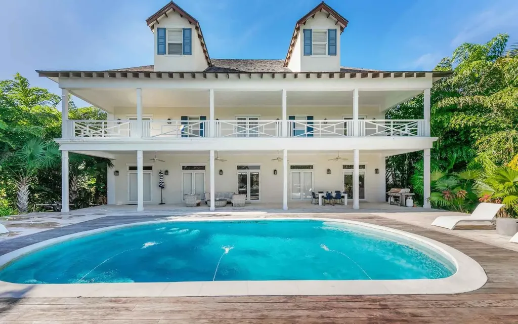 15 Bay Creek Drive New Providence Paradise Island BS