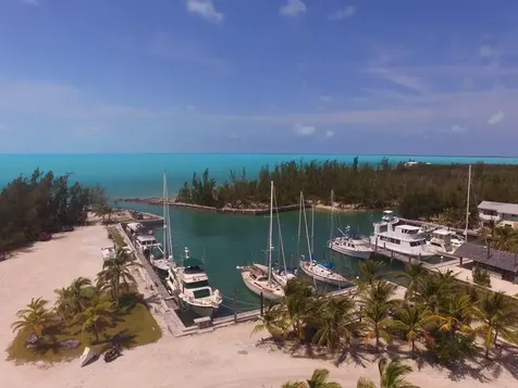 Lot With View Long Island BS