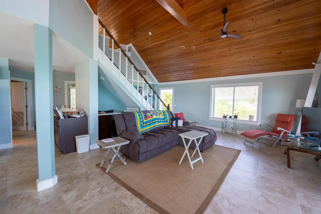 Lot 8 Boiling Hole Point Abaco BS