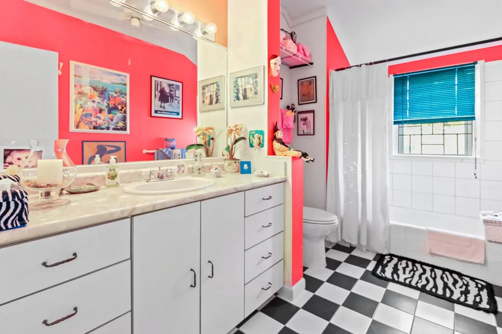 Tower Heights 15 New Providence Paradise Island BS