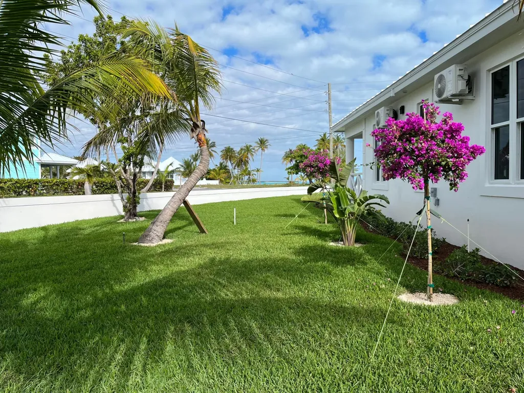 Treasure Cay Road Sunnyside Abaco BS