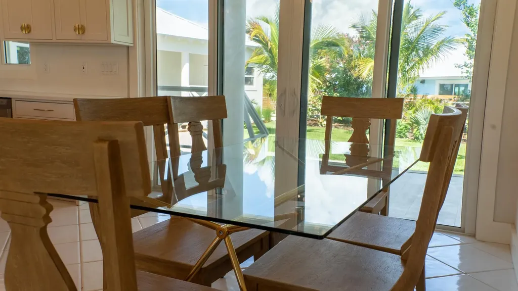 Treasure Cay Road Sunnyside Abaco BS