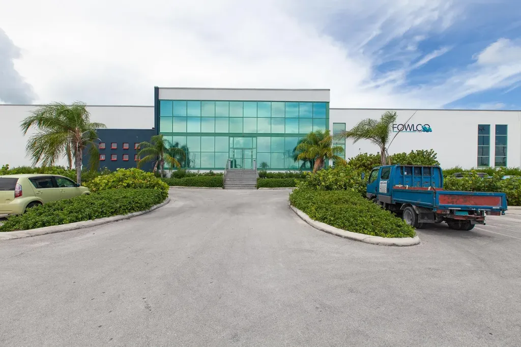 Queen's Highway Grand Bahama Freeport BS