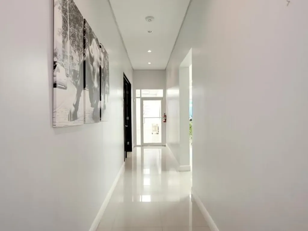 Unit #17/18 - Office #3 New Providence Paradise Island BS