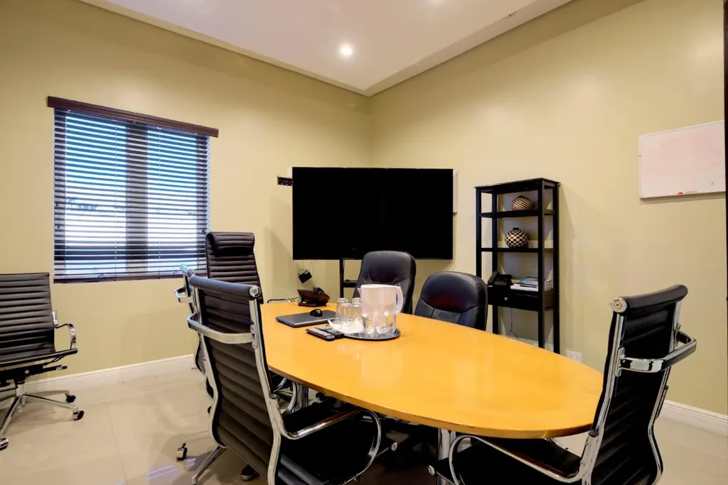 Unit #17/18 - Office #3 New Providence Paradise Island BS