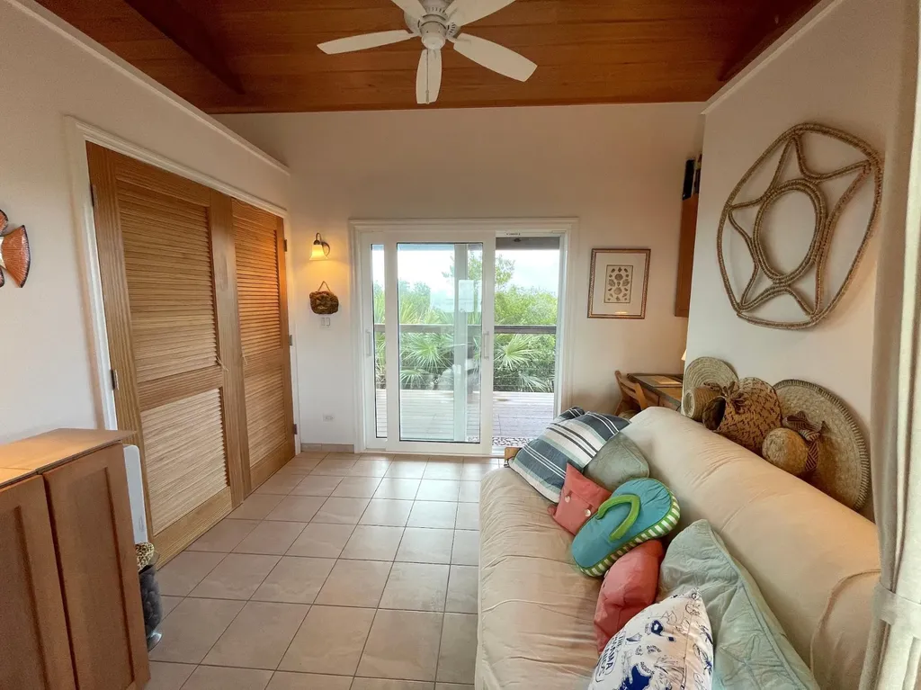 19 A Indian Hole Point Long Island BS