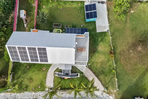 Codakai Eleuthera BS