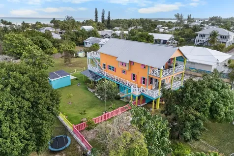 Codakai Eleuthera BS