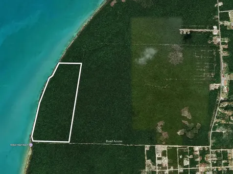 Tarpum Bay Waterfront Eleuthera BS