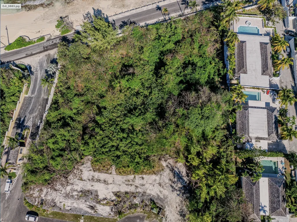 1 Saffron Hill New Providence Paradise Island BS