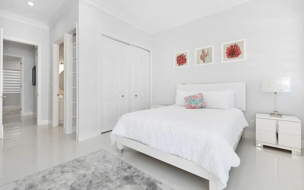 Caves Hilltop New Providence Paradise Island BS